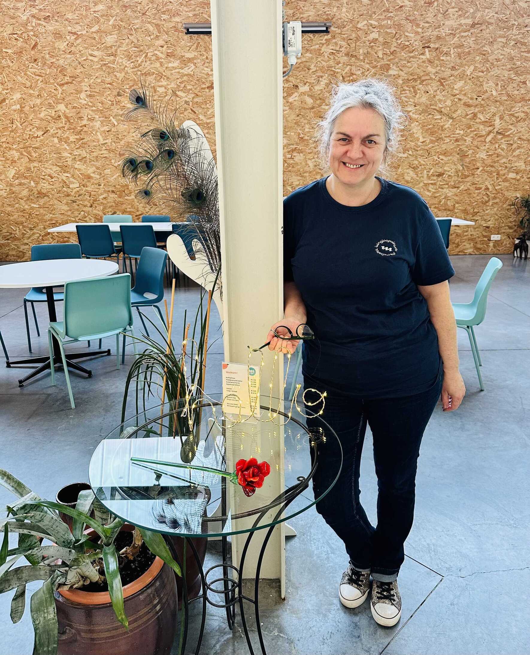 Cafetaria in Kringloopwinkel Eeklo open