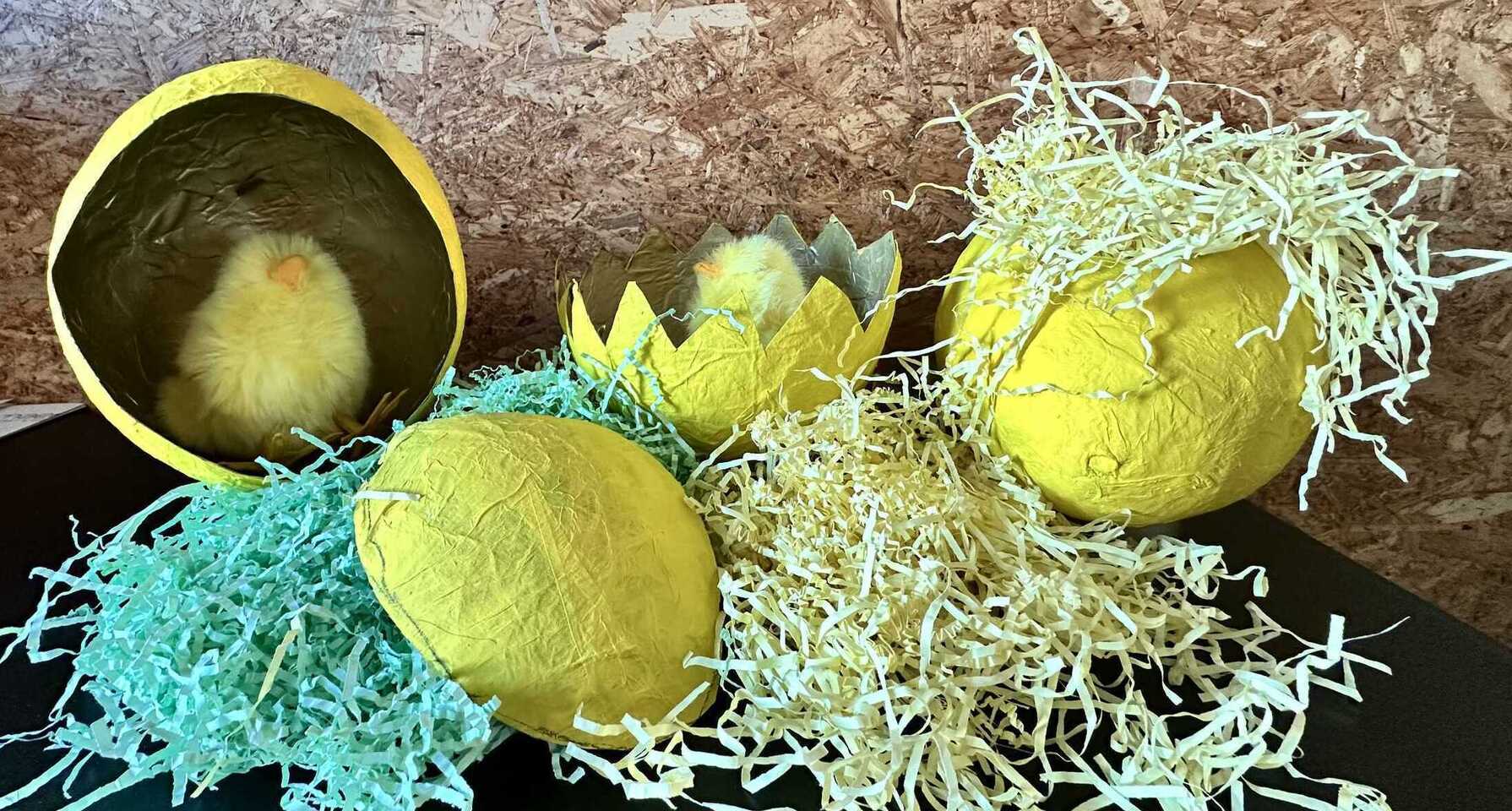 DIY - Schattige paasnestjes met ballon en krantenpapier